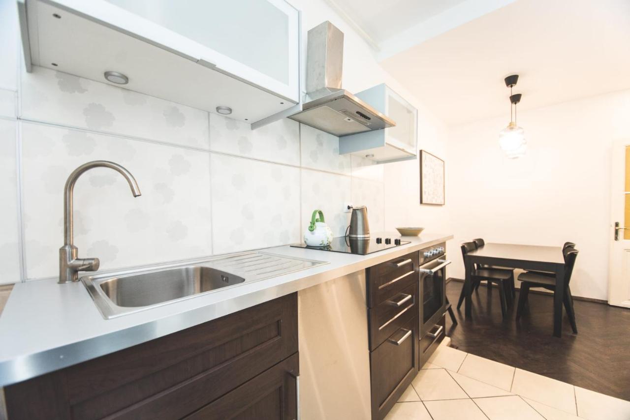 Zagreb Central Park Apartment With Free Parking ภายนอก รูปภาพ