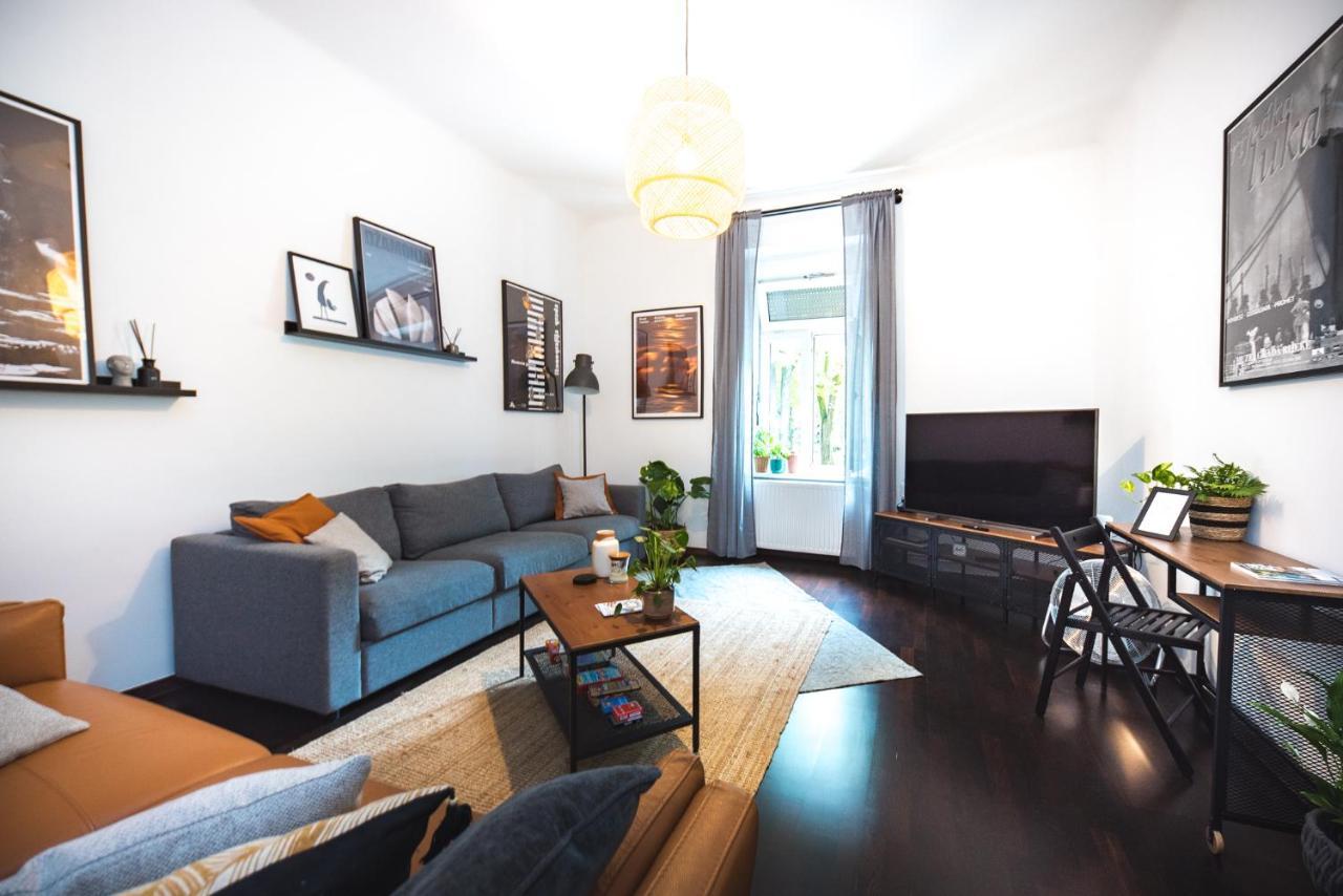 Zagreb Central Park Apartment With Free Parking ภายนอก รูปภาพ